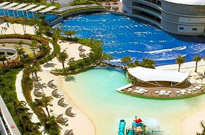 Hotel Azure Urban Staycation 5*