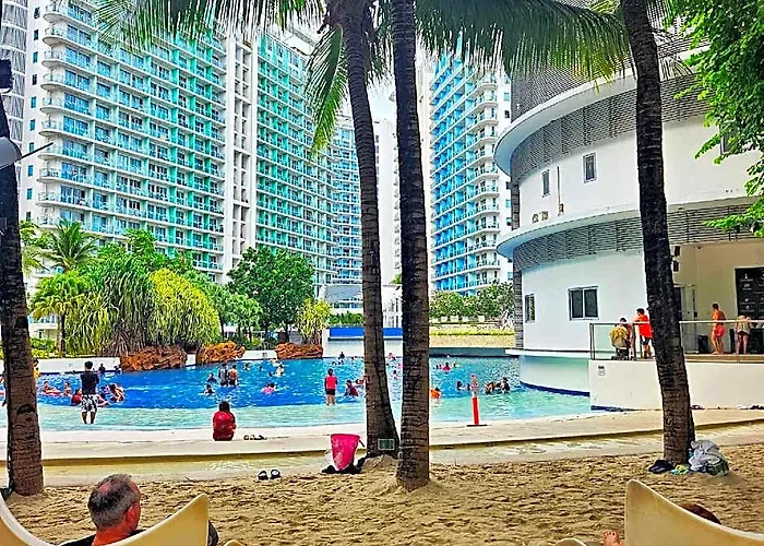 Hotel Azure Urban Staycation 5*