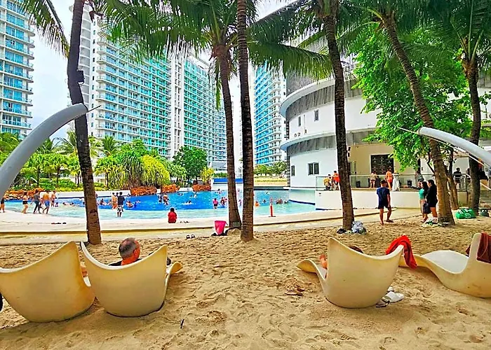 Hotel Azure Urban Staycation Manila