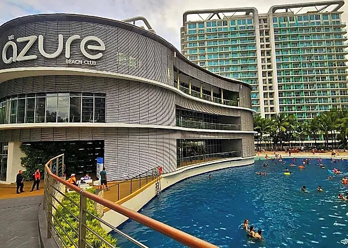 Hotel Azure Urban Staycation